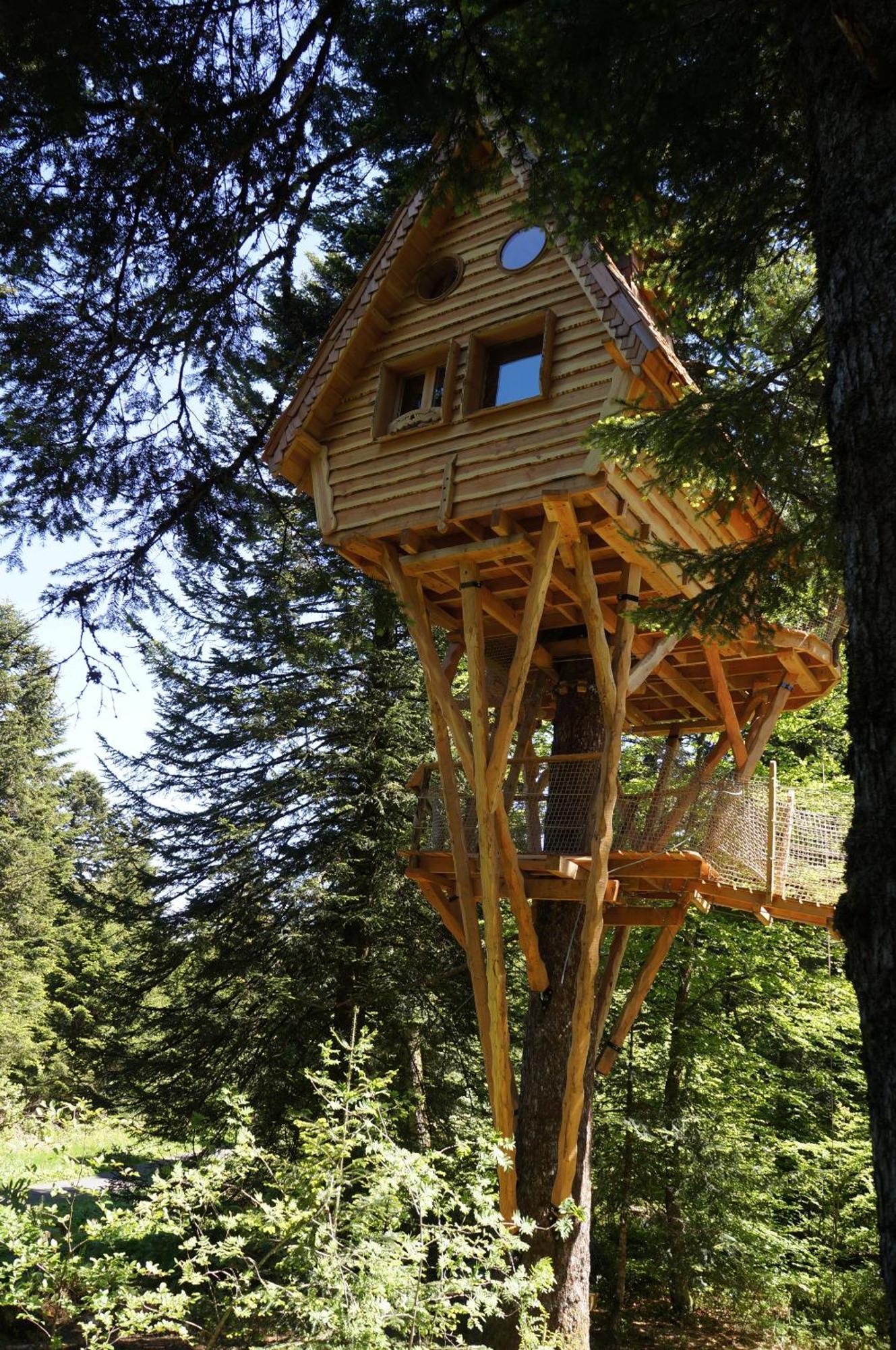 Cabanes Des Volcans La Tour-dʼAuvergne Habitación foto