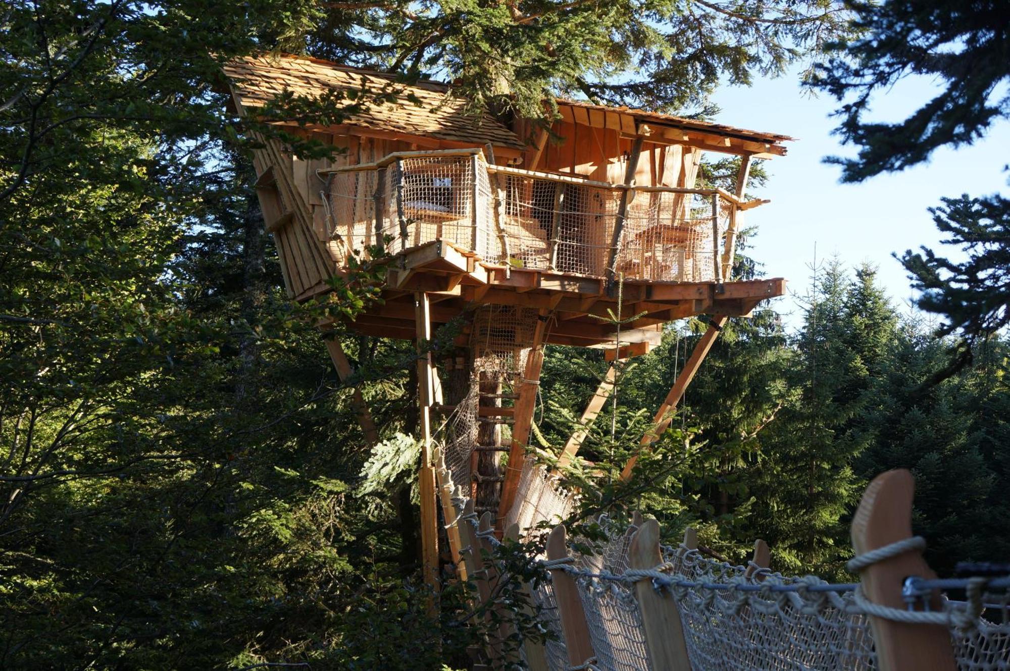 Cabanes Des Volcans La Tour-dʼAuvergne Habitación foto