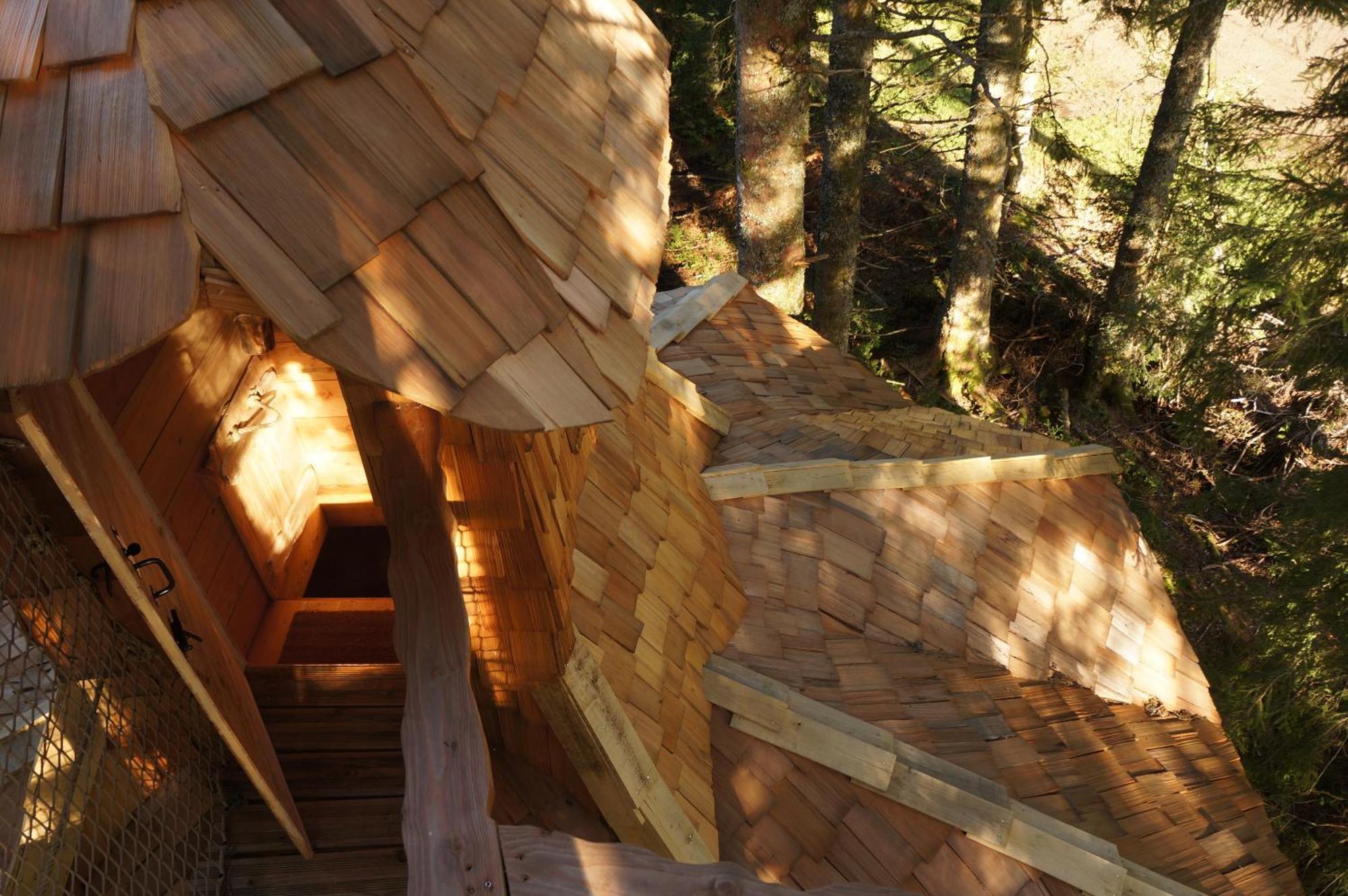 Cabanes Des Volcans La Tour-dʼAuvergne Habitación foto